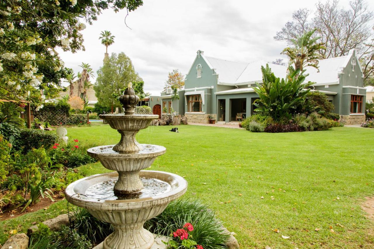 La Pension Guest House Oudtshoorn Exterior foto