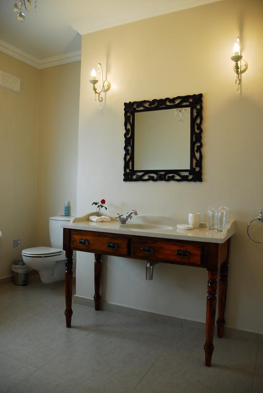 La Pension Guest House Oudtshoorn Quarto foto